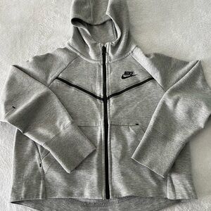 Nike Zip-Up Sweatshirt